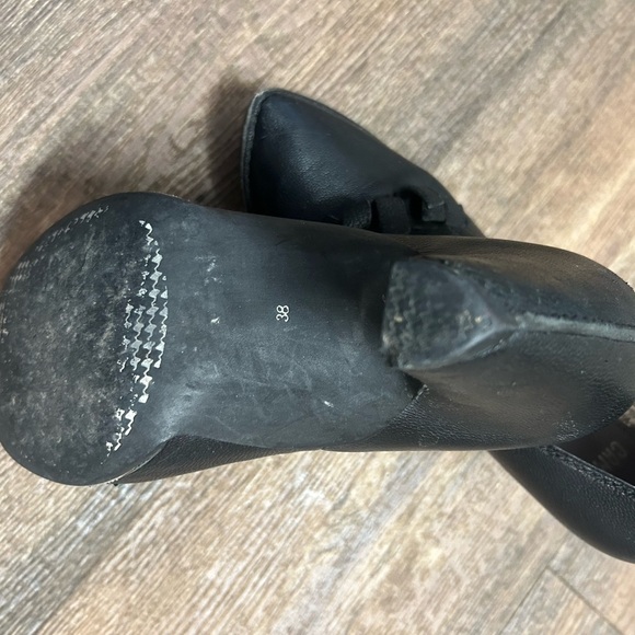 Camper size 38 (7.5) tassle preppy heels in good used condition super fun - Picture 8 of 15